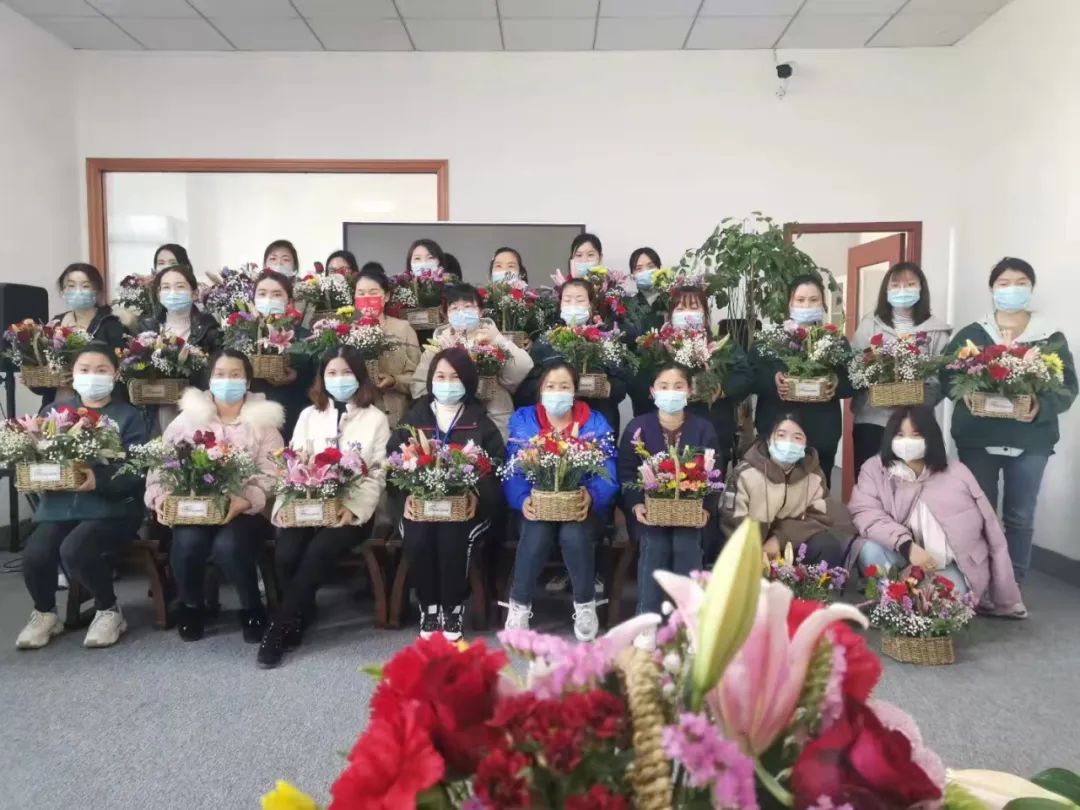 人間三月芳菲始，又是一年花開時……